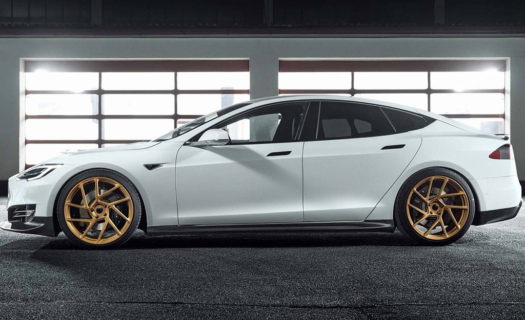 2017 - TESLA MODEL S BY NOVITEC, foto 4