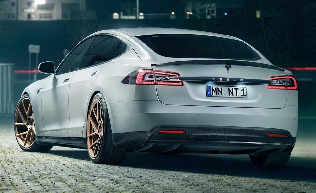 2017 - TESLA MODEL S BY NOVITEC, foto 12