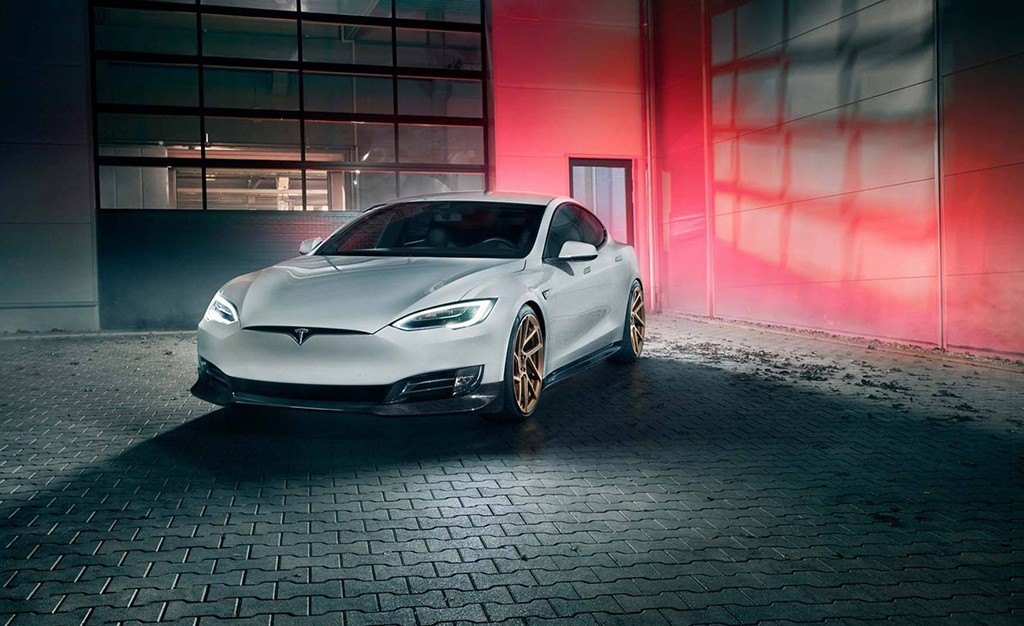 2017 - TESLA MODEL S BY NOVITEC, foto 13