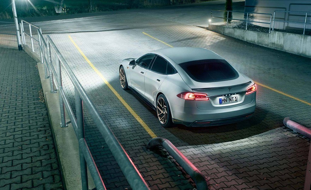 2017 - TESLA MODEL S BY NOVITEC, foto 15