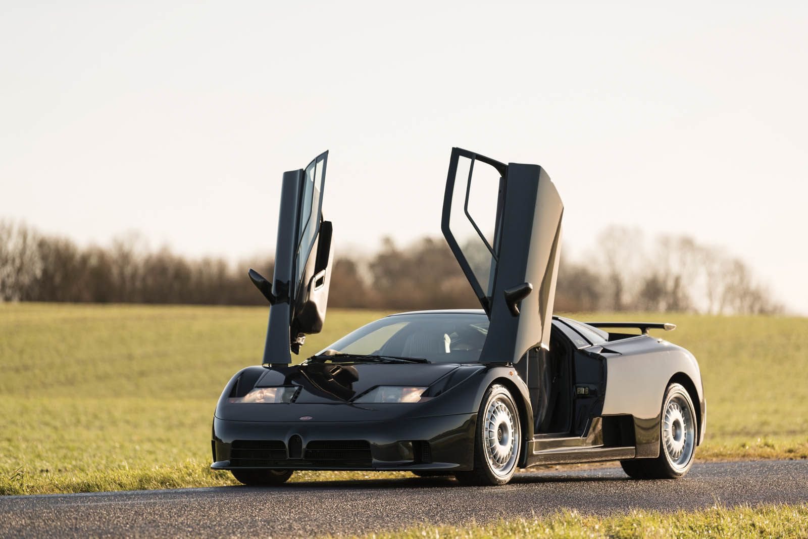 BUGATTI EB-110 GT BLACK, foto 7