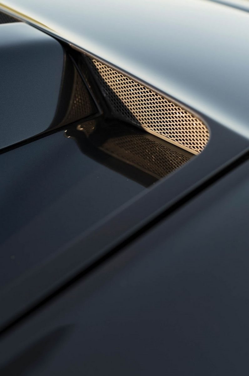 BUGATTI EB-110 GT BLACK, foto 27