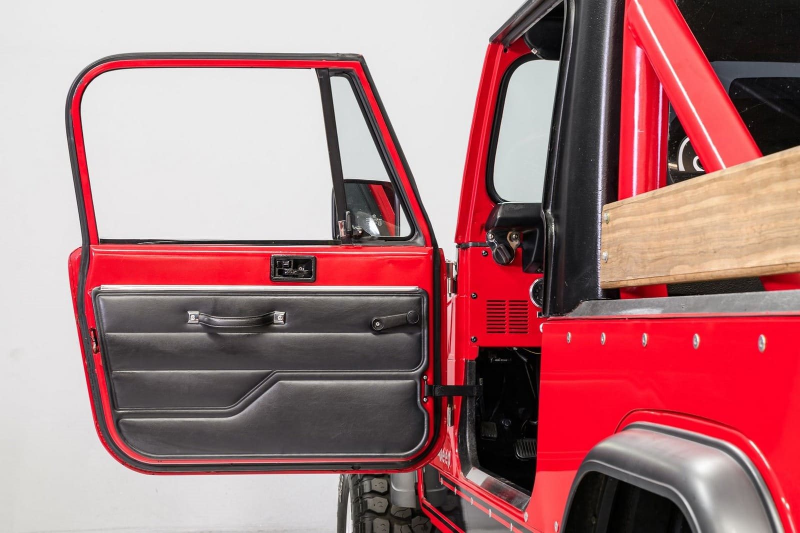 1985 - JEEP CJ-8 SCRAMBLER, foto 10