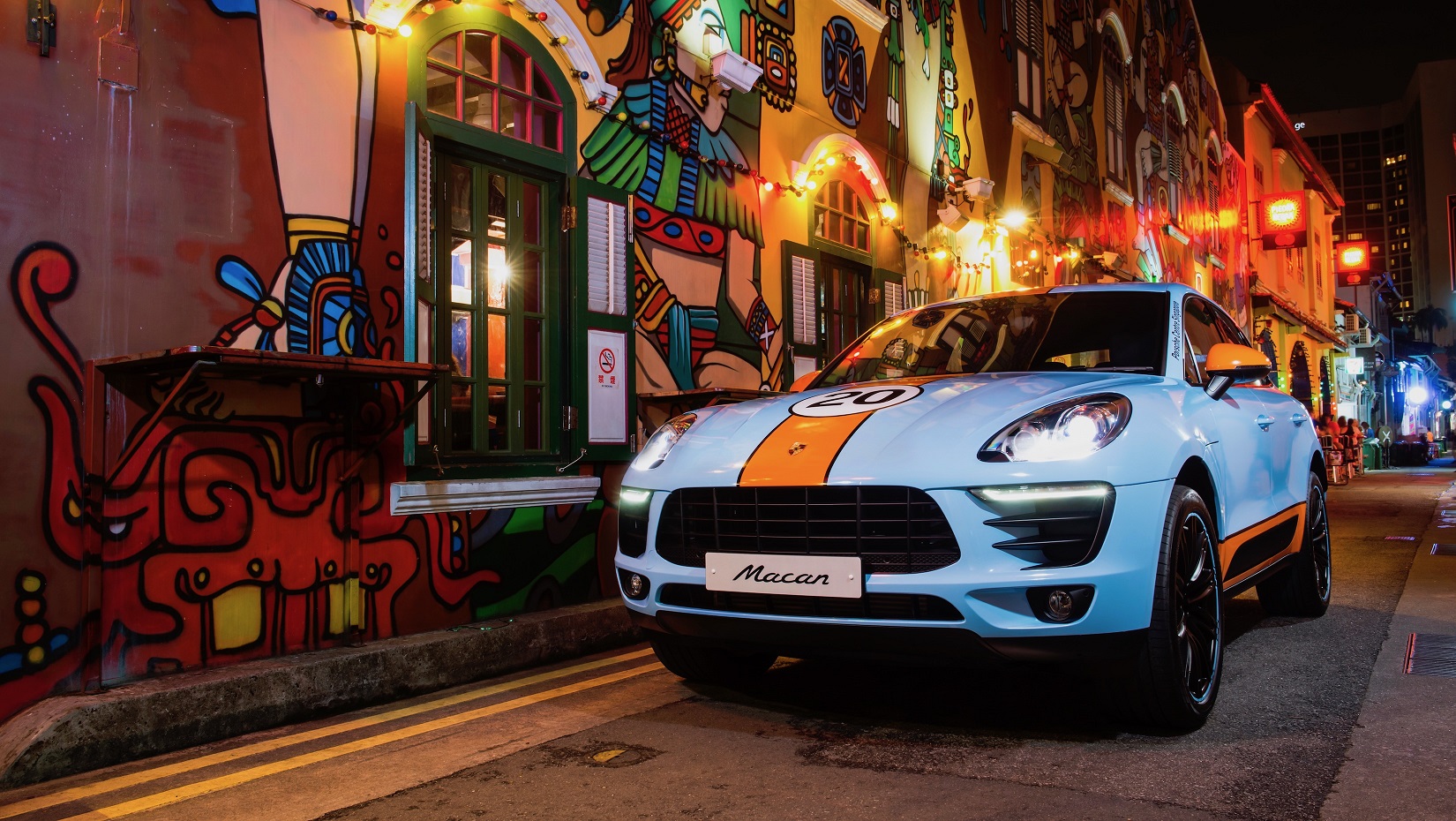 2017 - PORSCHE MACAN MOTORSPORTS LEGENDS, foto 6