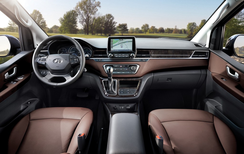 2018 - HYUNDAI GRAND STAREX, foto 2