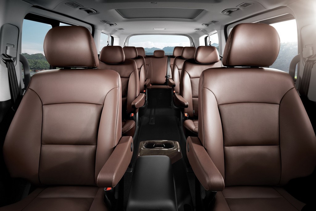 2018 - HYUNDAI GRAND STAREX, foto 3