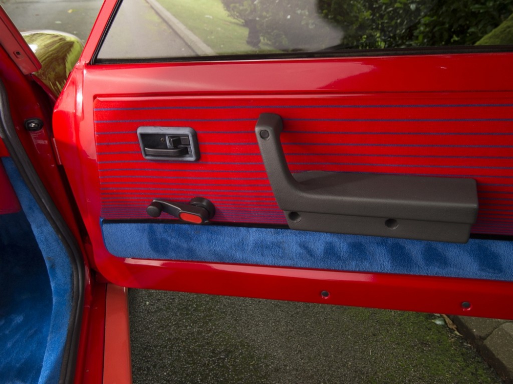 RENAULT 5 TURBO 1 ENZO FERRARI, foto 26