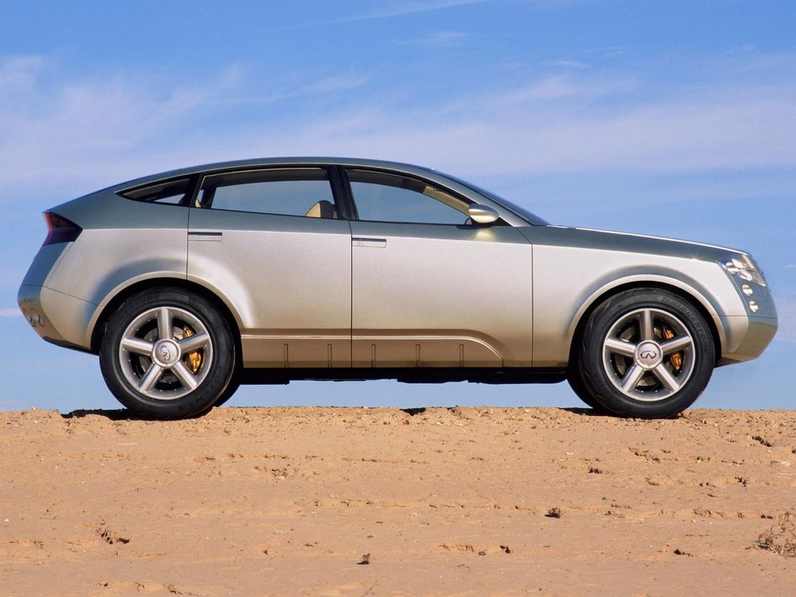 2001 - INFINITI FX45 CONCEPT, foto 9