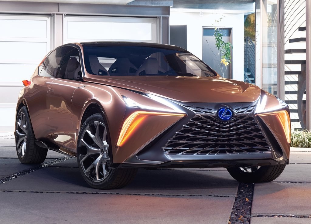 2018 - LEXUS LF-1 LIMITLESS CONCEPT, foto 2