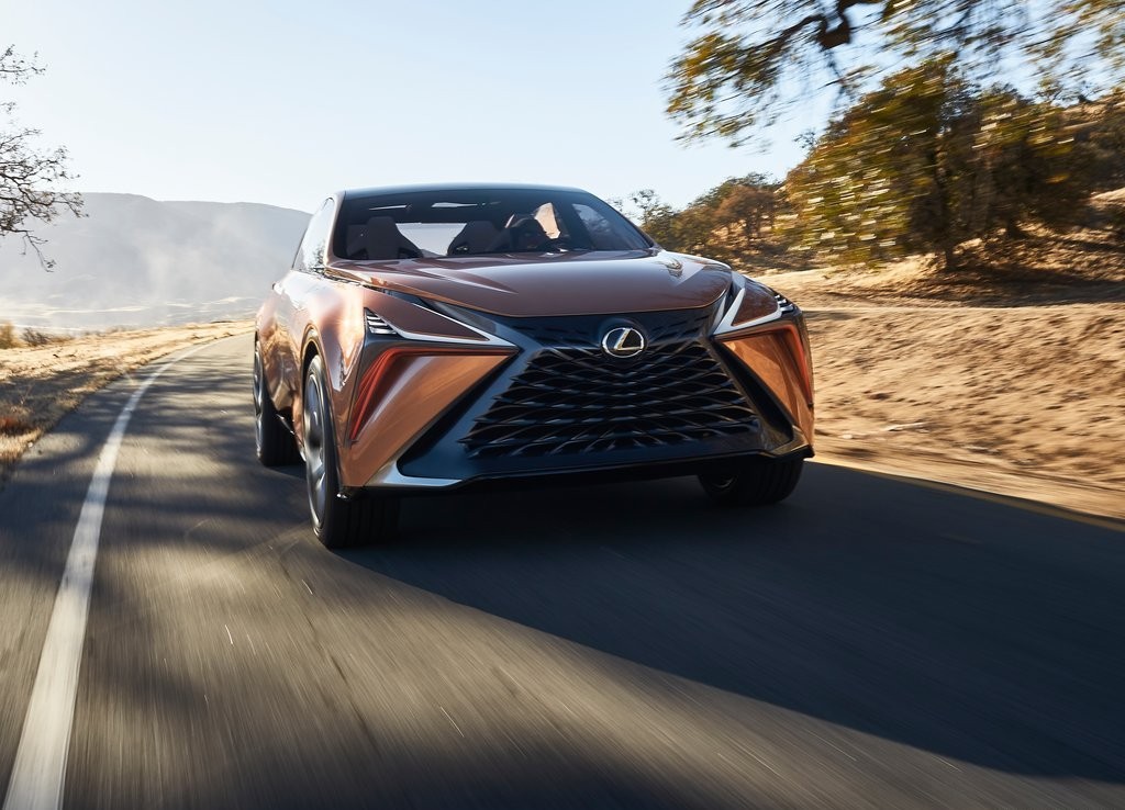 2018 - LEXUS LF-1 LIMITLESS CONCEPT, foto 10