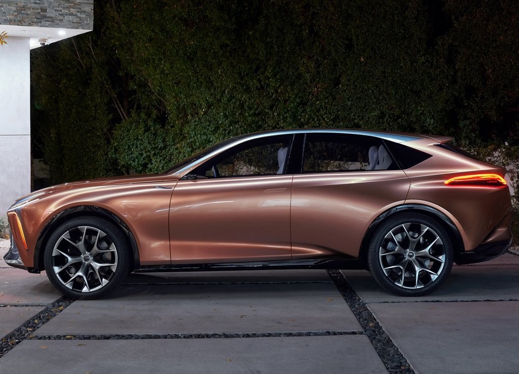 2018 - LEXUS LF-1 LIMITLESS CONCEPT, foto 12