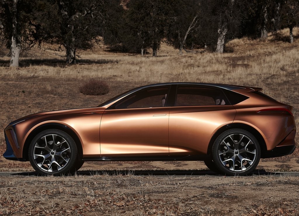 2018 - LEXUS LF-1 LIMITLESS CONCEPT, foto 15