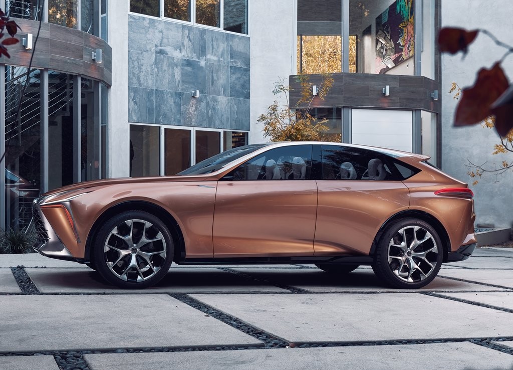 2018 - LEXUS LF-1 LIMITLESS CONCEPT, foto 16