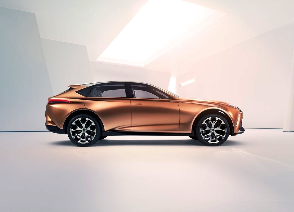 2018 - LEXUS LF-1 LIMITLESS CONCEPT, foto 28