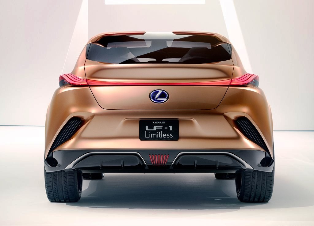 2018 - LEXUS LF-1 LIMITLESS CONCEPT, foto 31