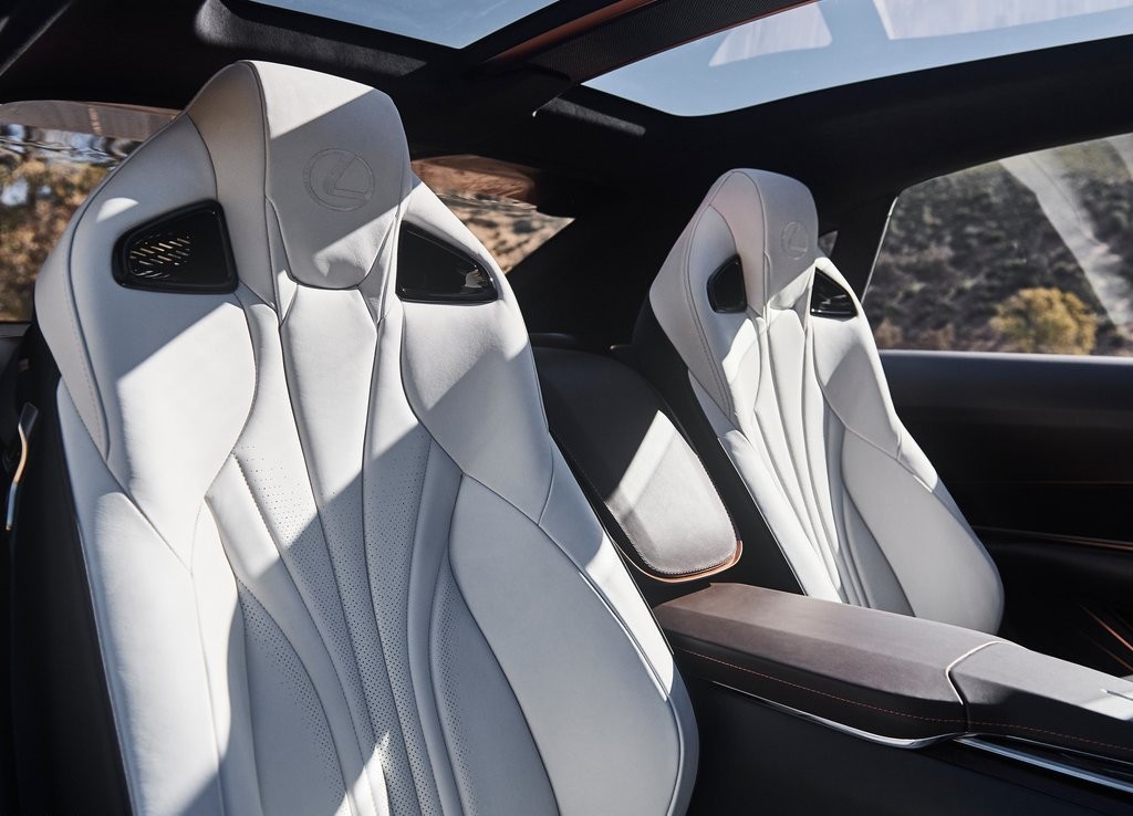 2018 - LEXUS LF-1 LIMITLESS CONCEPT, foto 47