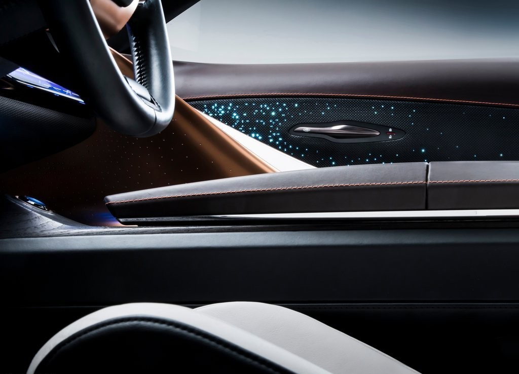 2018 - LEXUS LF-1 LIMITLESS CONCEPT, foto 51