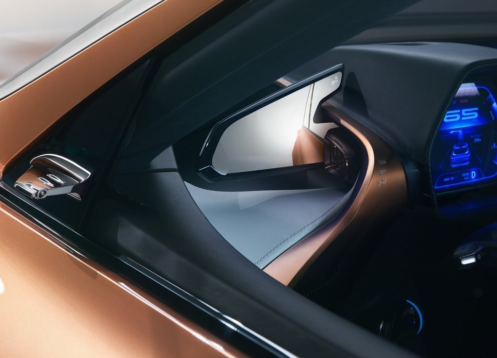 2018 - LEXUS LF-1 LIMITLESS CONCEPT, foto 54