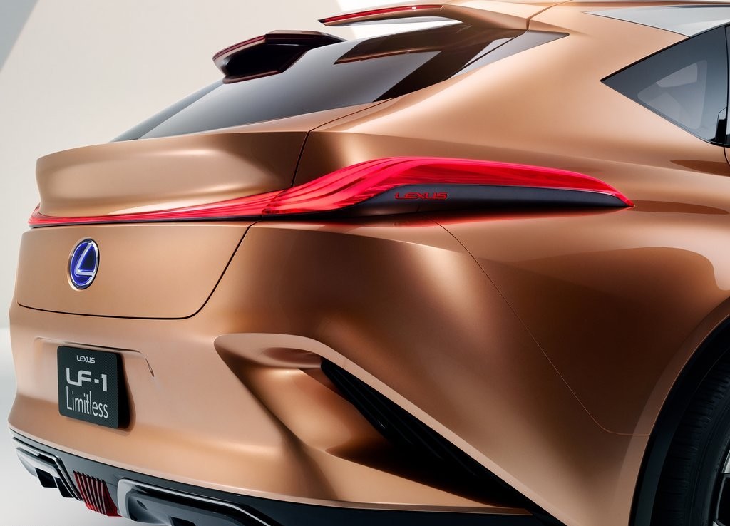 2018 - LEXUS LF-1 LIMITLESS CONCEPT, foto 61
