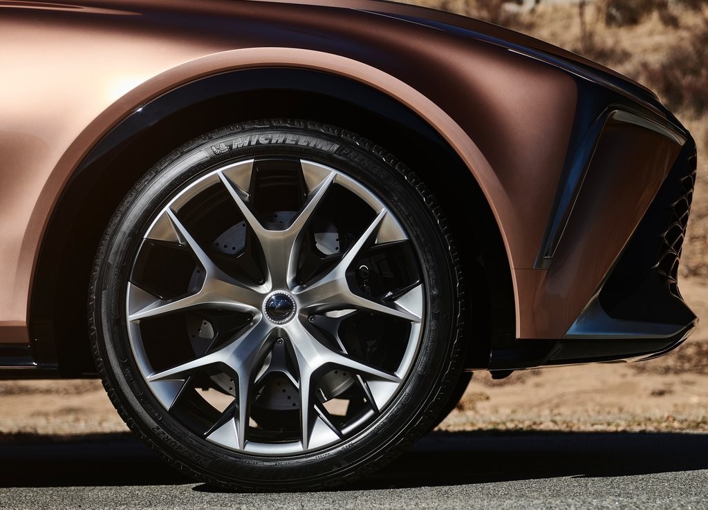 2018 - LEXUS LF-1 LIMITLESS CONCEPT, foto 72