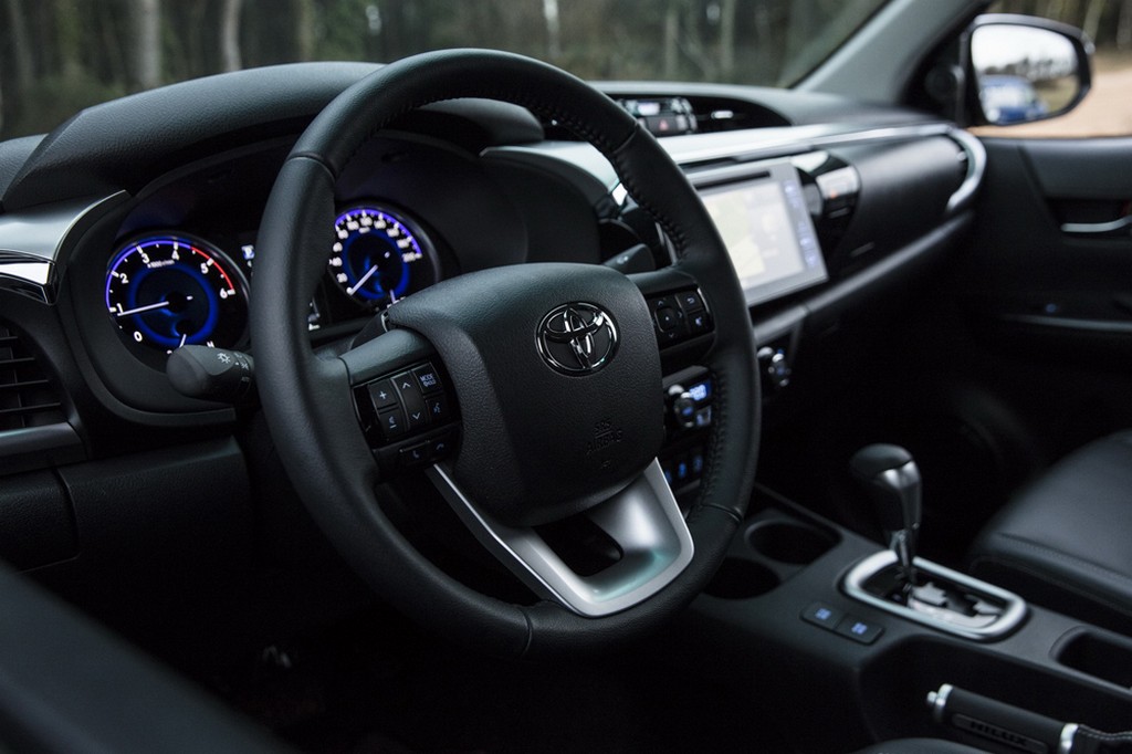 2018 - TOYOTA HILUX INVINCIBLE 50 'CHROME EDITION', foto 7