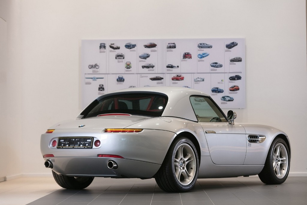 2001 - BMW Z8 ROADSTER US VERSION, foto 2