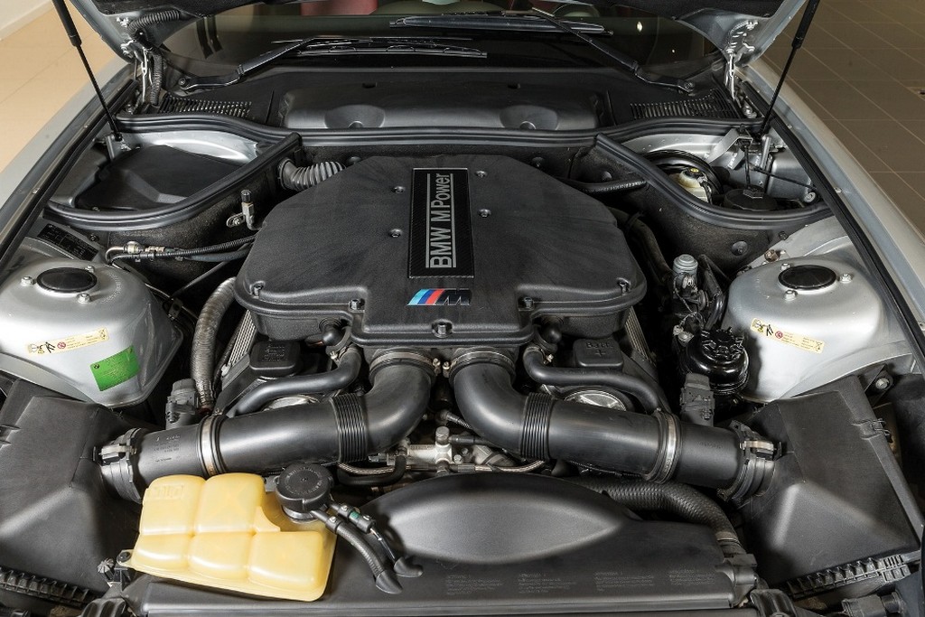 2001 - BMW Z8 ROADSTER US VERSION, foto 24