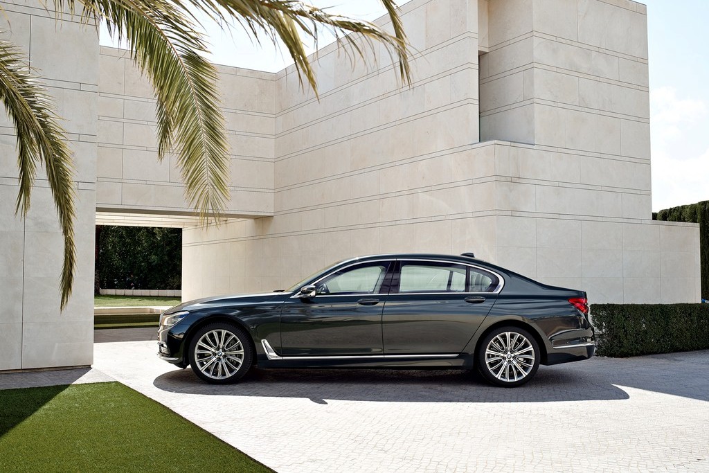 BMW 750Li PURE EXCELLENCE, foto 13