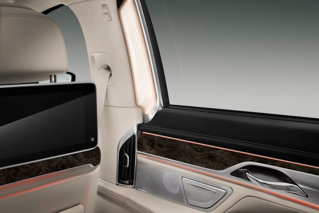 BMW 750Li PURE EXCELLENCE, foto 31