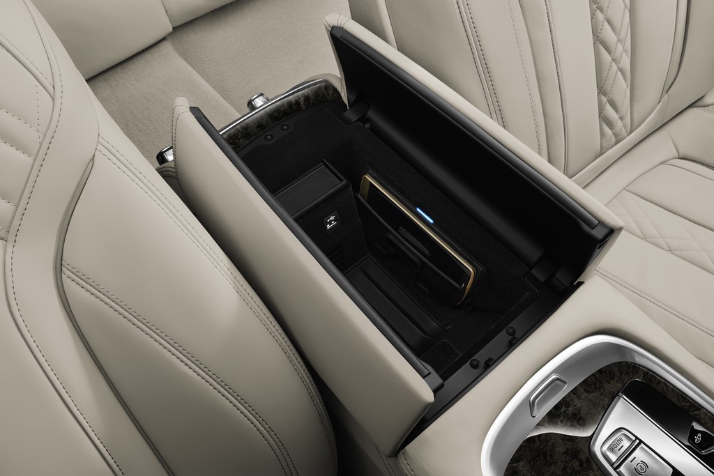 BMW 750Li PURE EXCELLENCE, foto 37