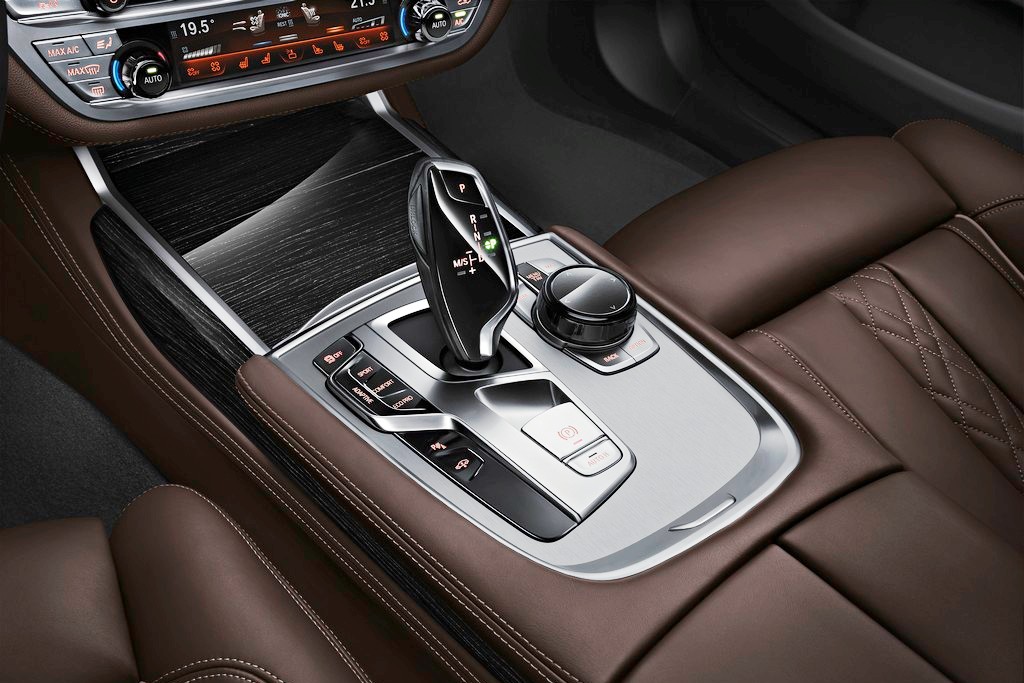 BMW 750Li PURE EXCELLENCE, foto 41