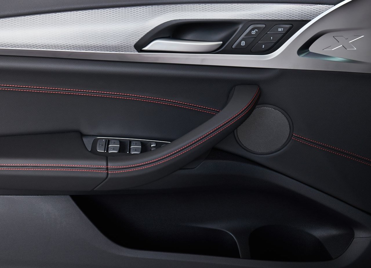 2019 - BMW X4 M40d, foto 125