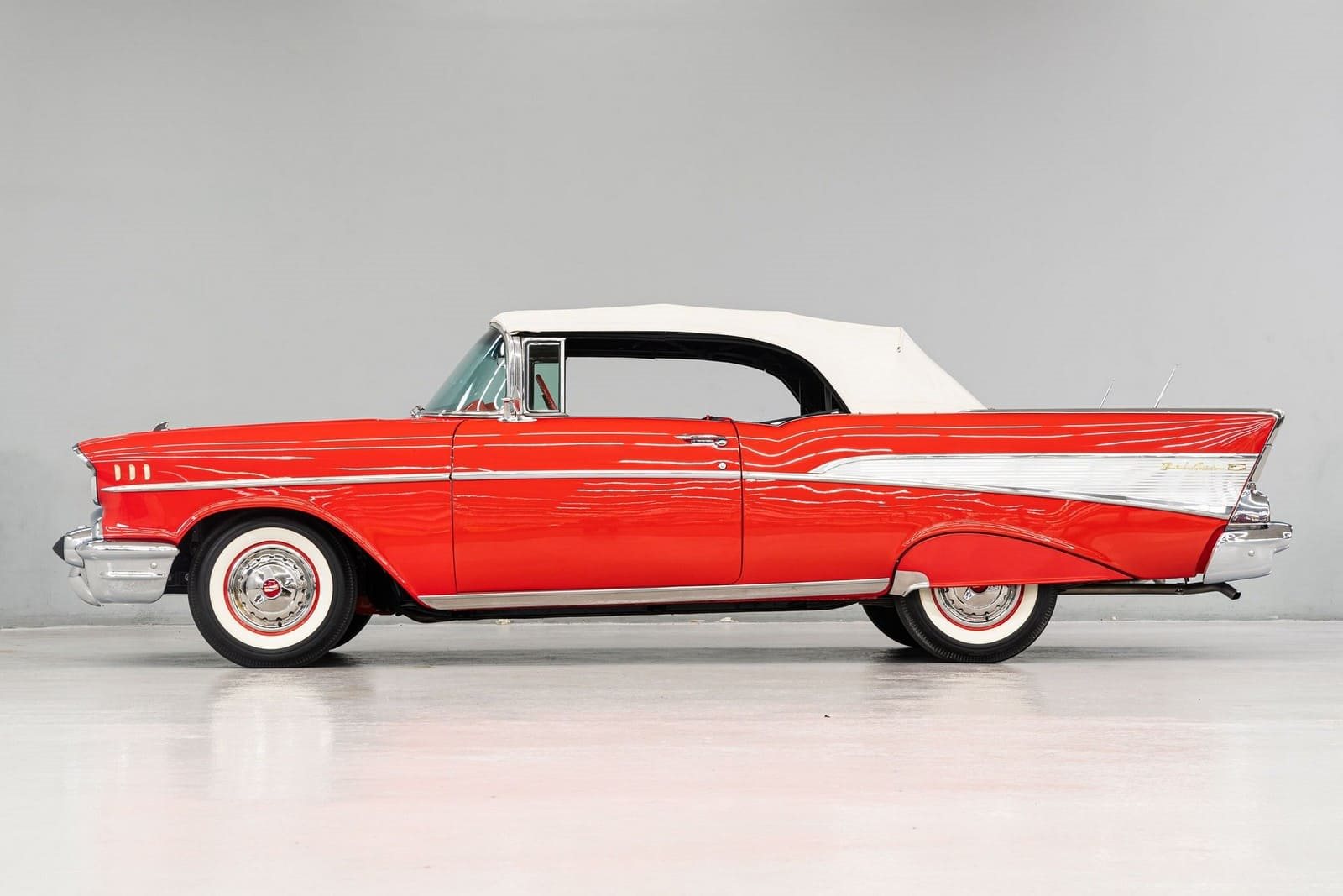 CHEVROLET BEL AIR CONVERTIBLE MATADOR RED, foto 62