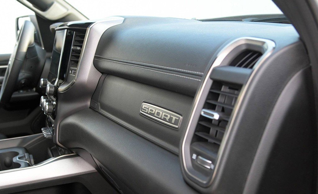 RAM 1500 SPORT, foto 17