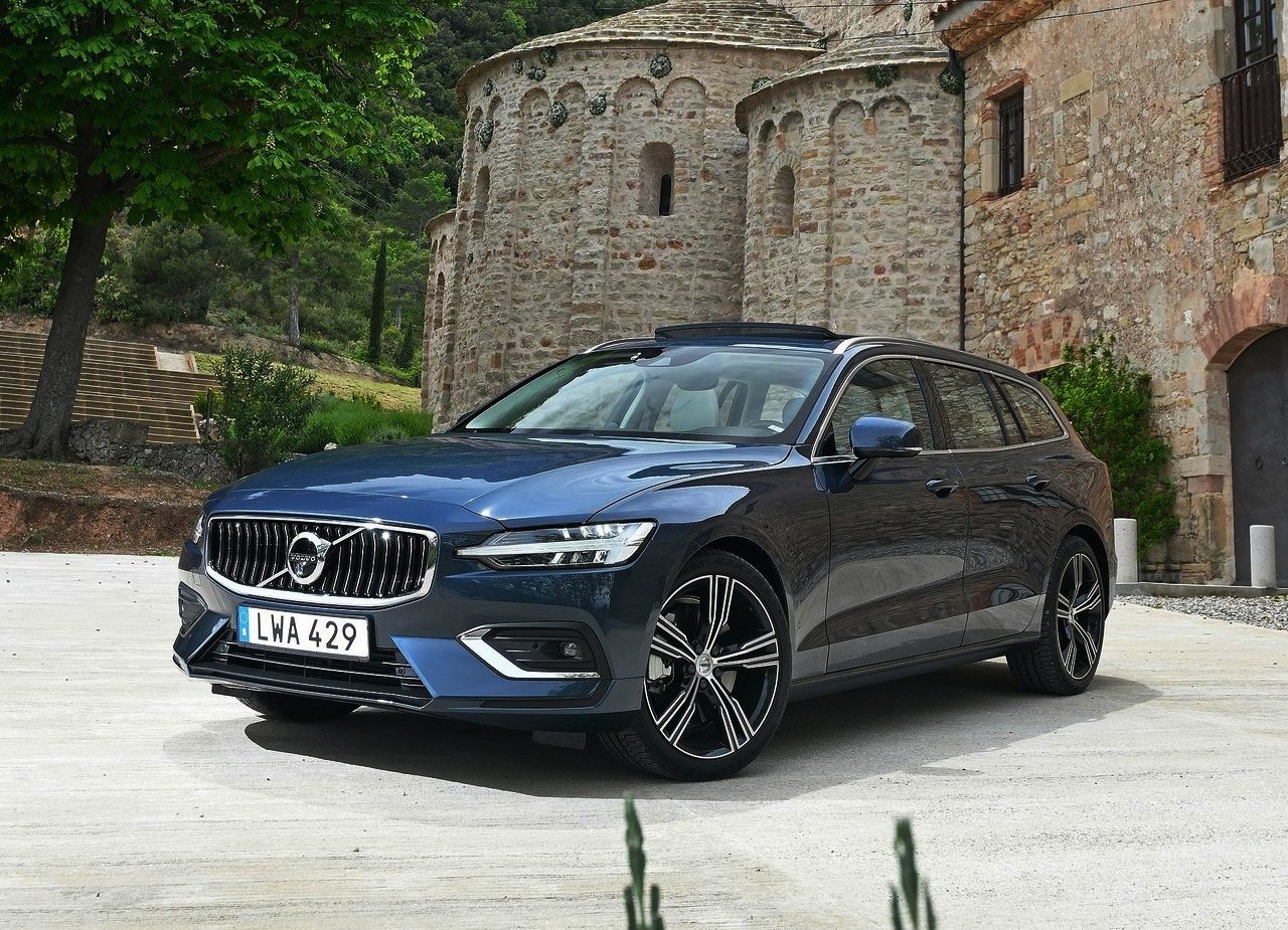 2019 - VOLVO V60, foto 8