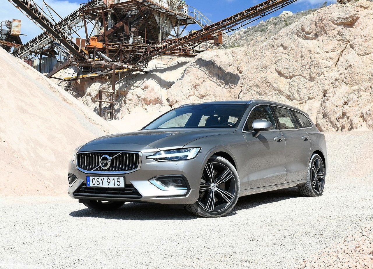 2019 - VOLVO V60, foto 11