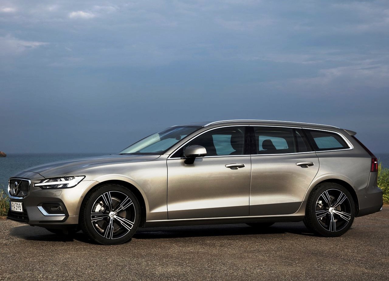 2019 - VOLVO V60, foto 14