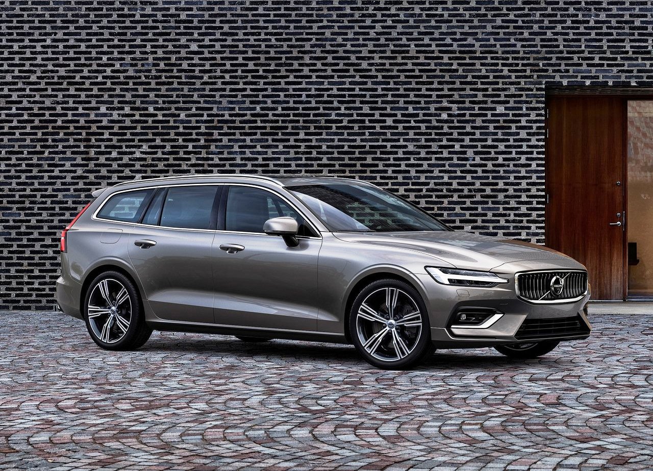 2019 - VOLVO V60, foto 16