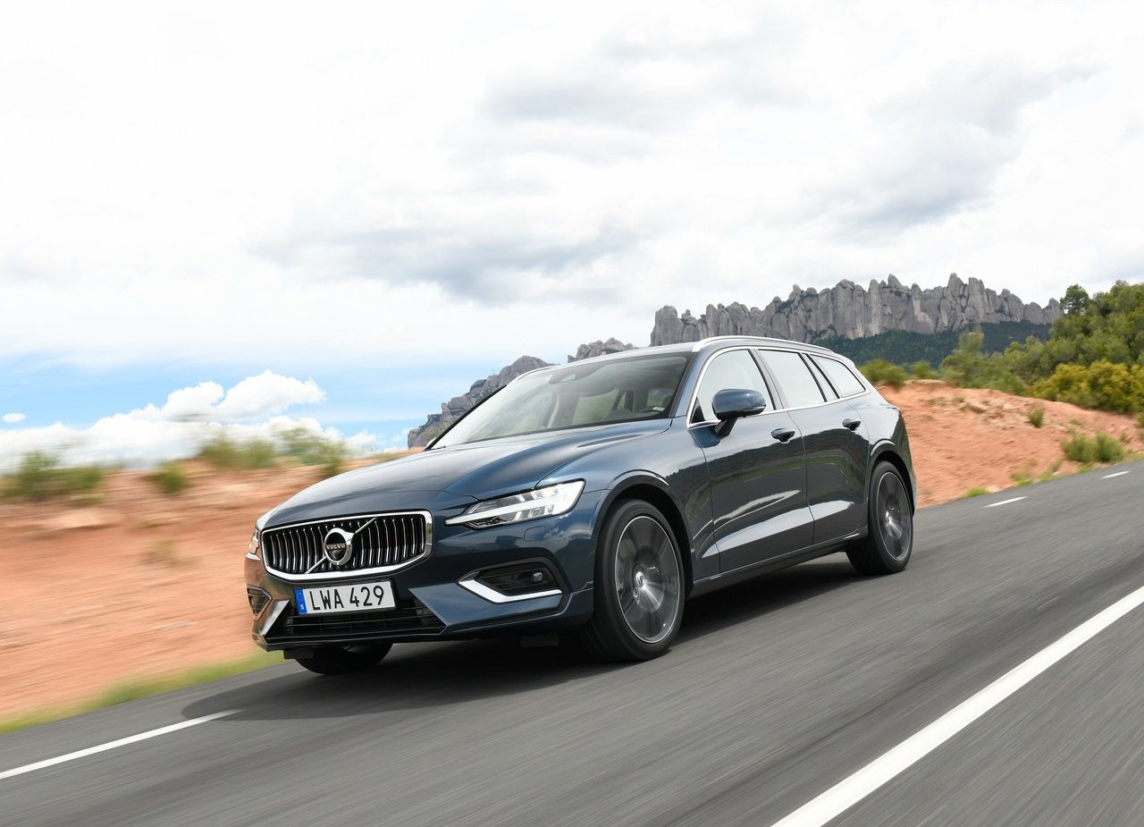 2019 - VOLVO V60, foto 33