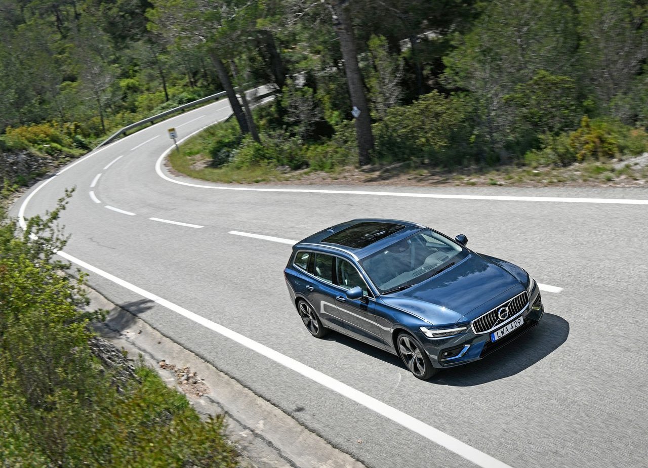 2019 - VOLVO V60, foto 51