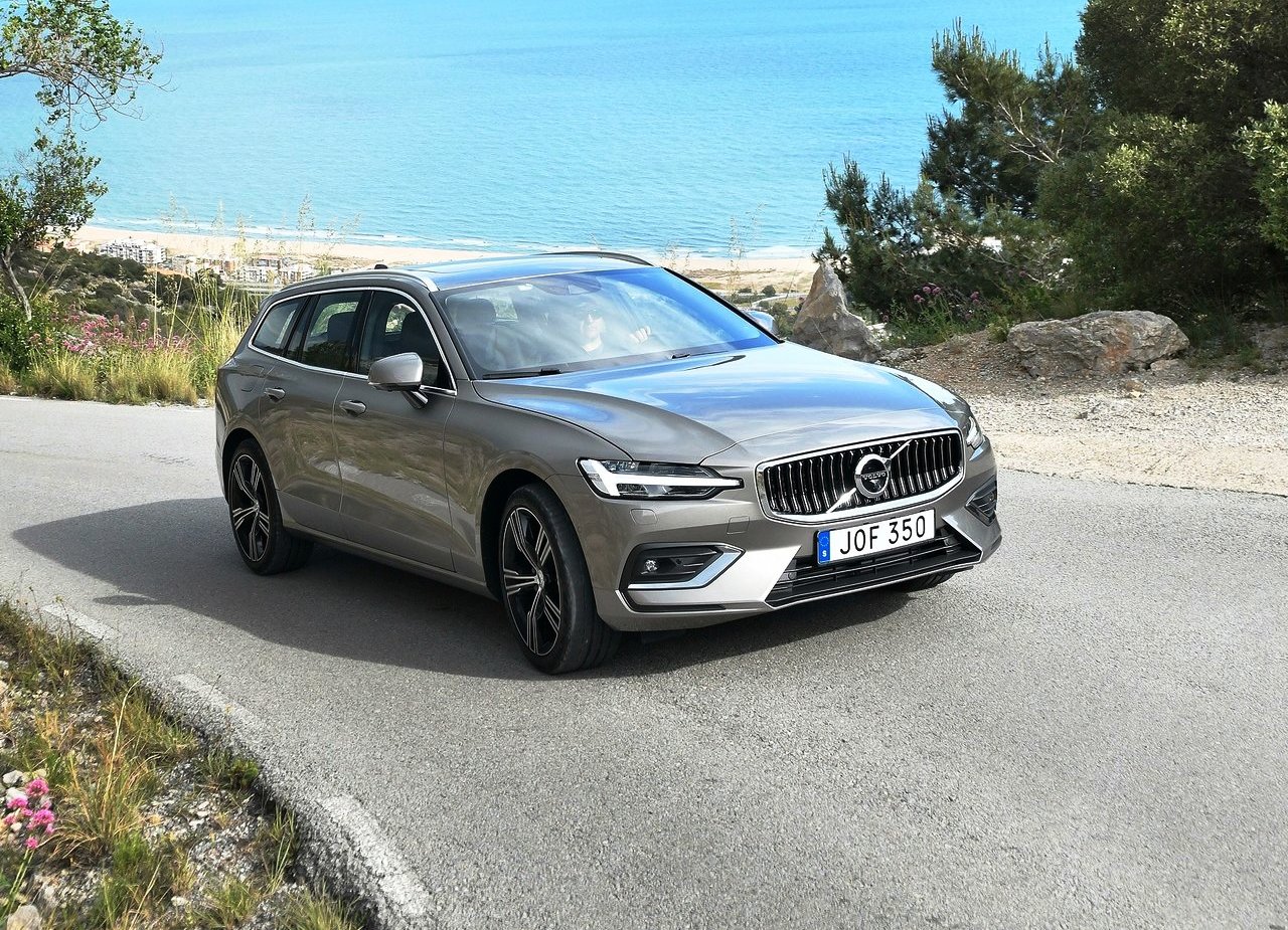 2019 - VOLVO V60, foto 52