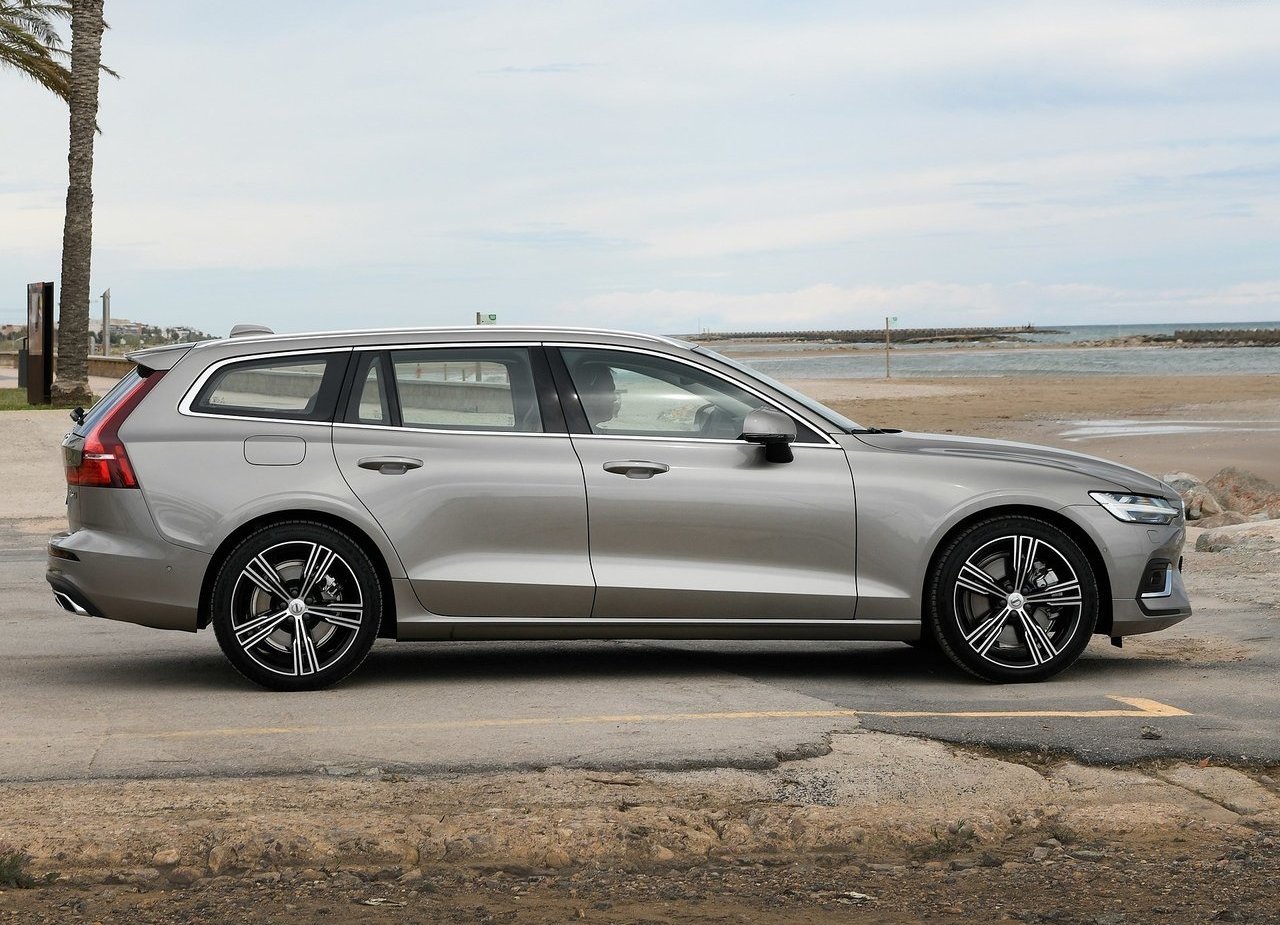 2019 - VOLVO V60, foto 63