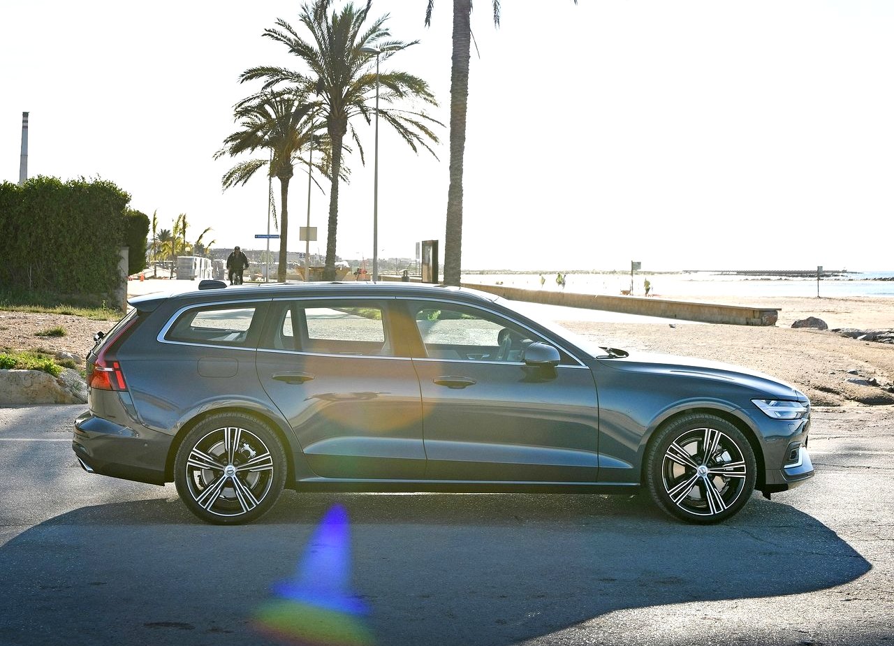 2019 - VOLVO V60, foto 66