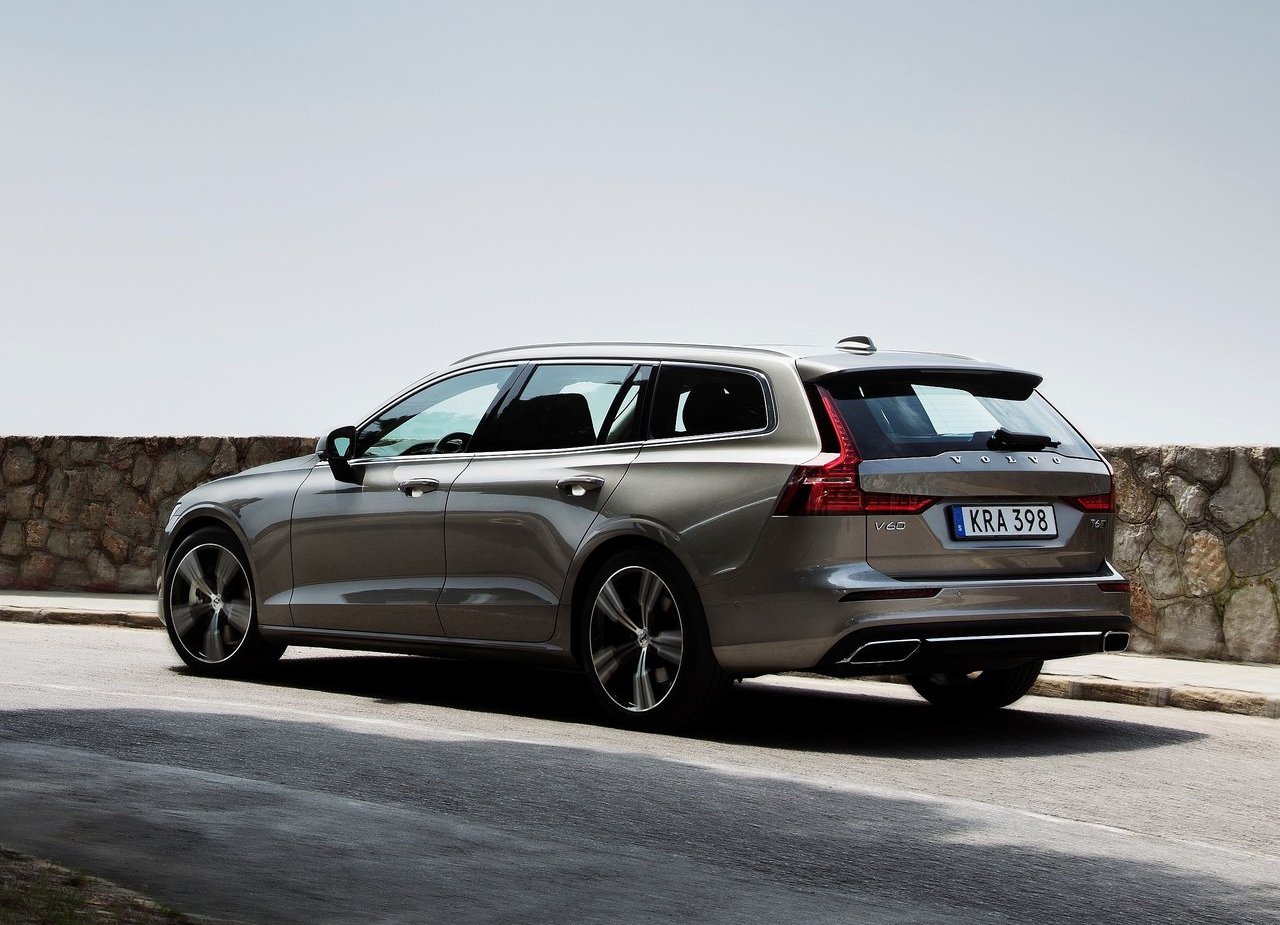 2019 - VOLVO V60, foto 96