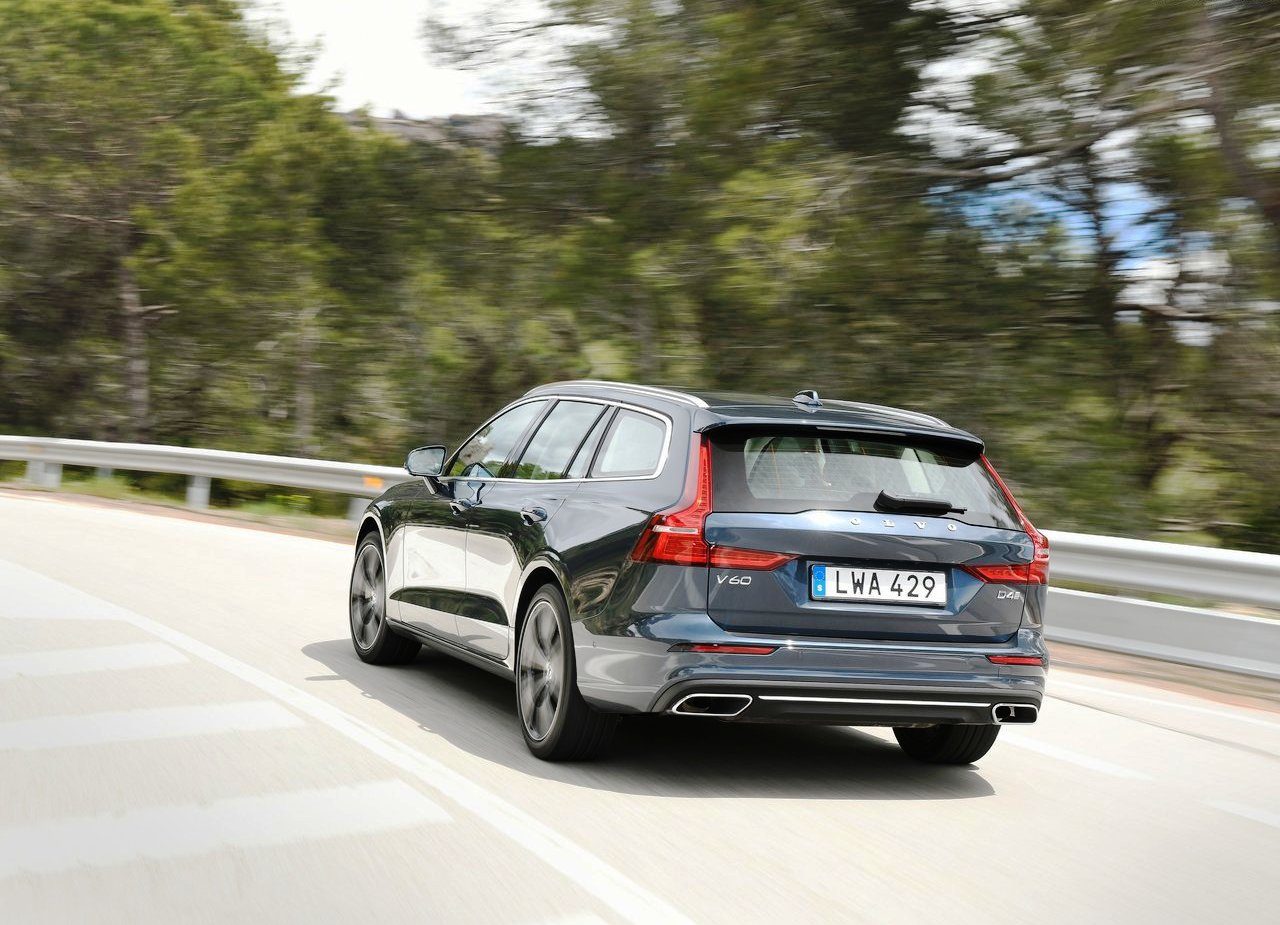 2019 - VOLVO V60, foto 100