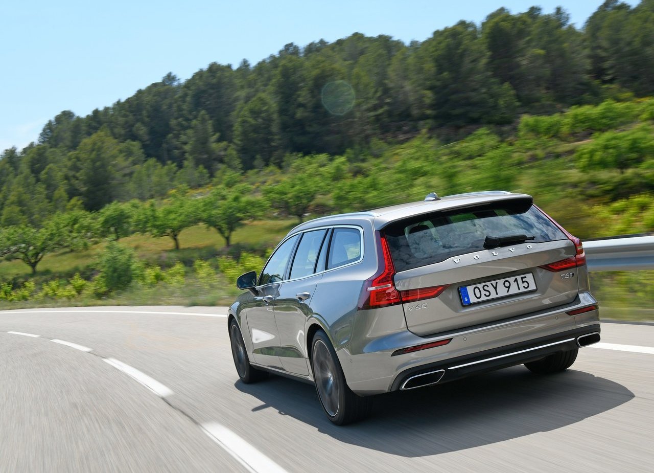 2019 - VOLVO V60, foto 102