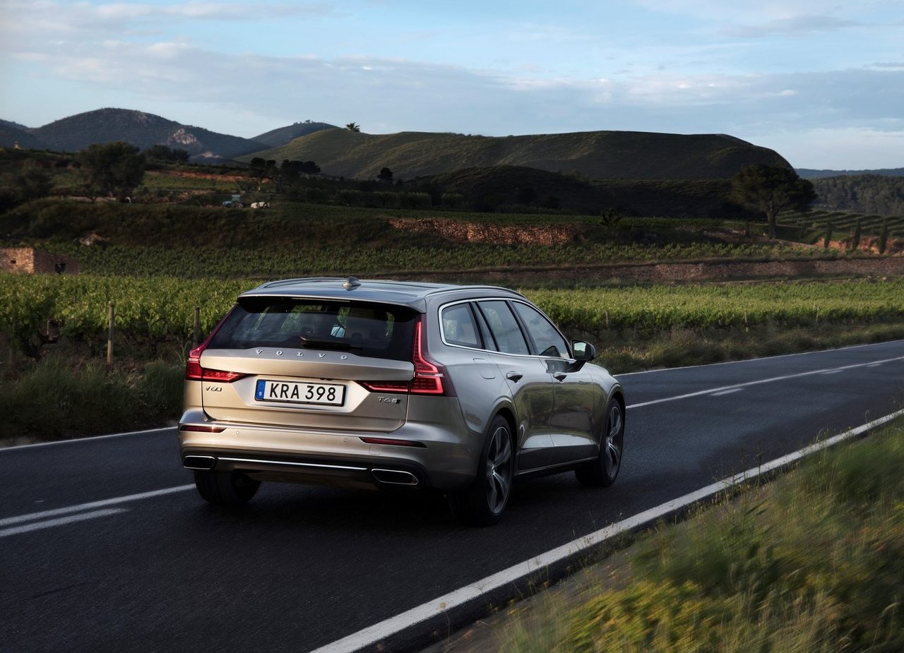 2019 - VOLVO V60, foto 106