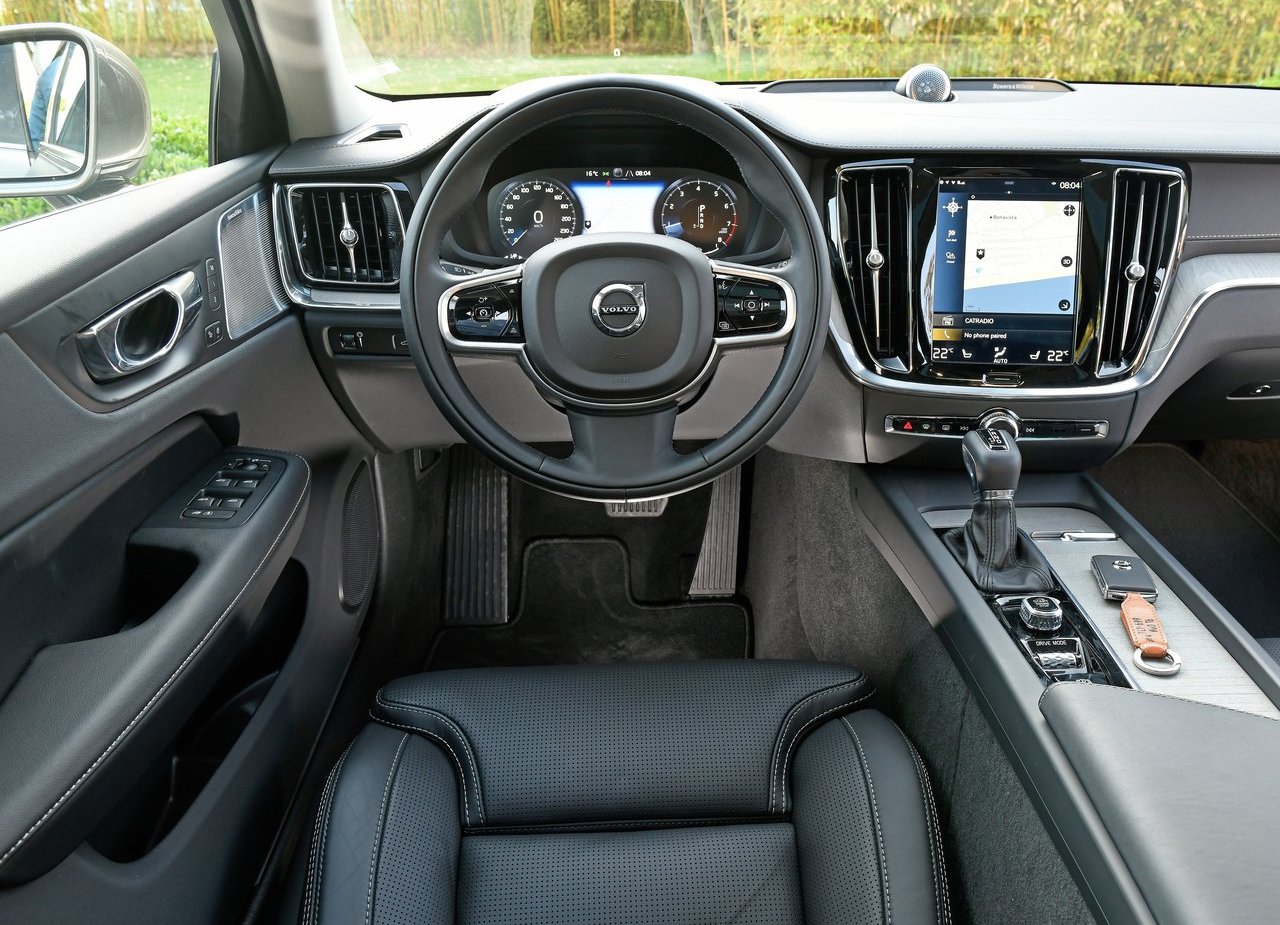2019 - VOLVO V60, foto 135