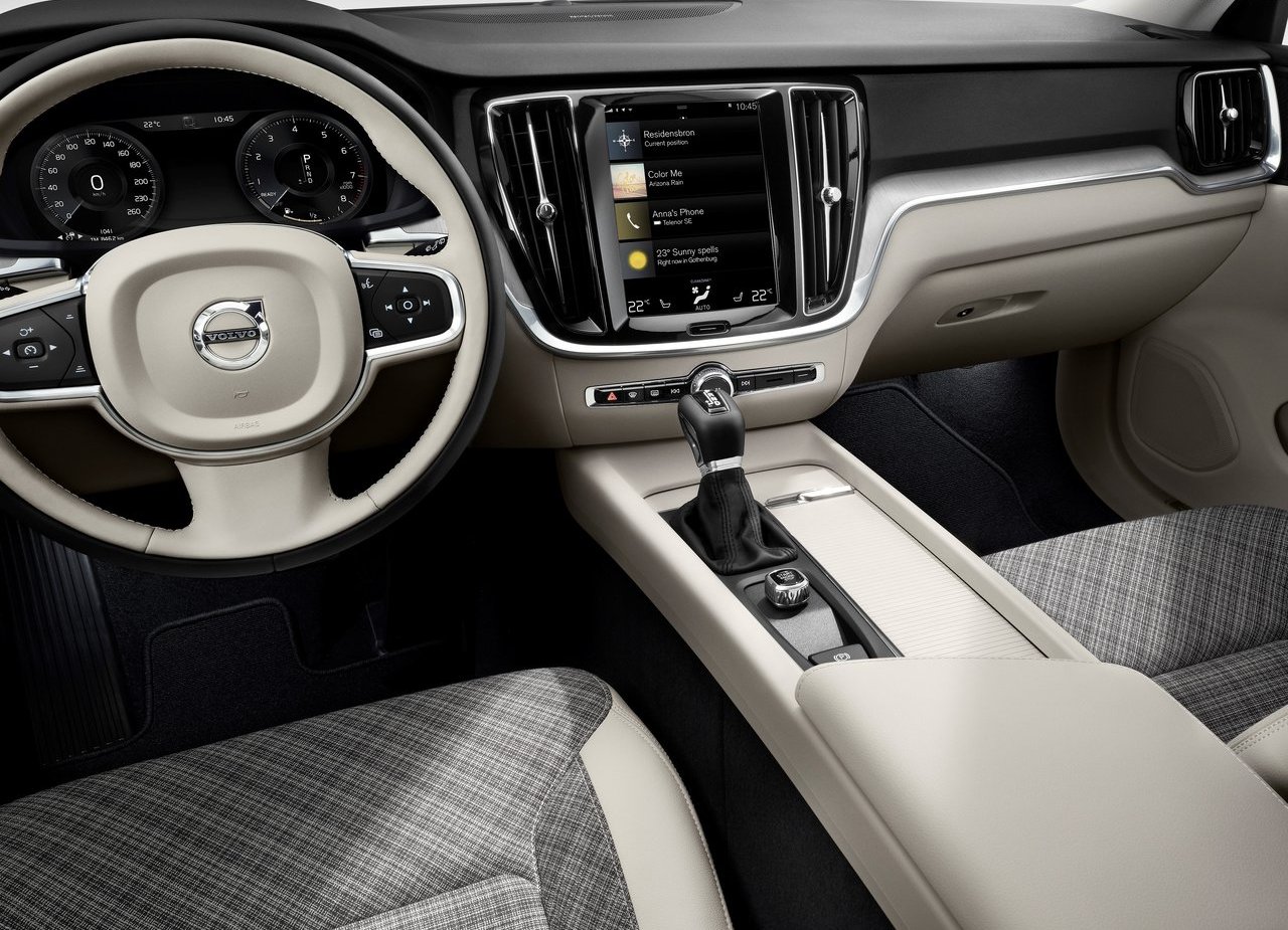 2019 - VOLVO V60, foto 142