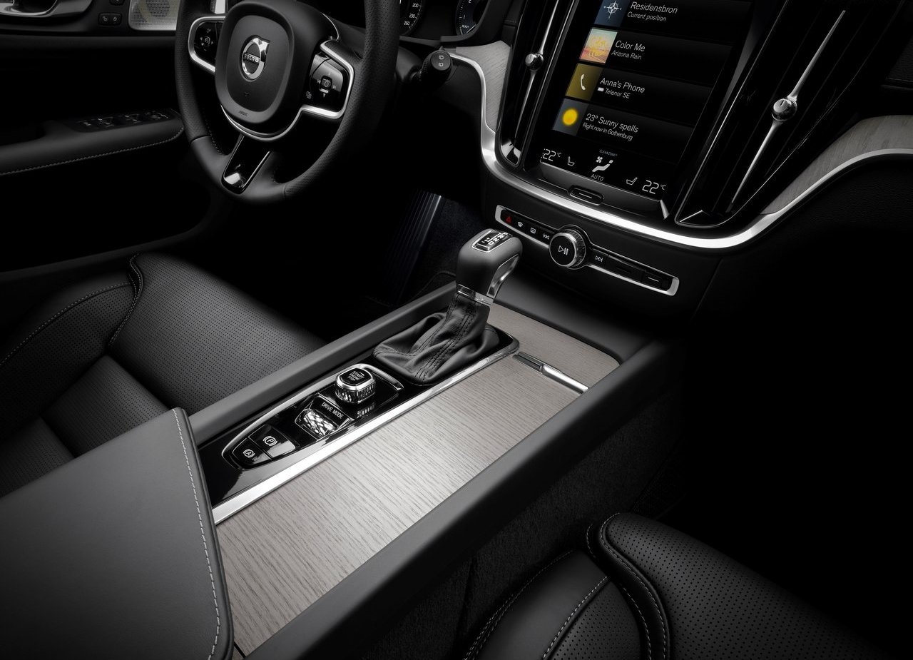 2019 - VOLVO V60, foto 146